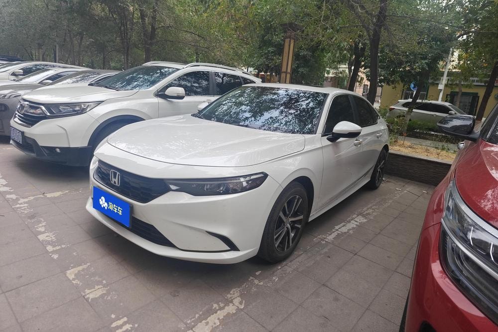 Honda Integra 2023 — фото автомобиля 1