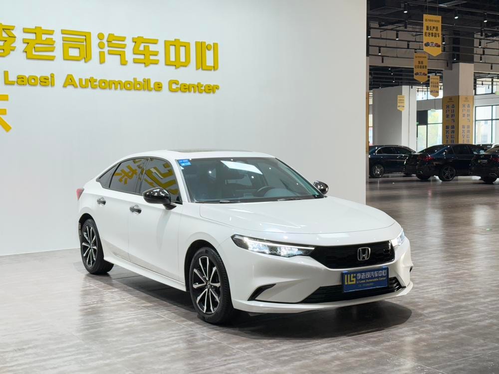 Honda Integra 2023 — фото автомобиля