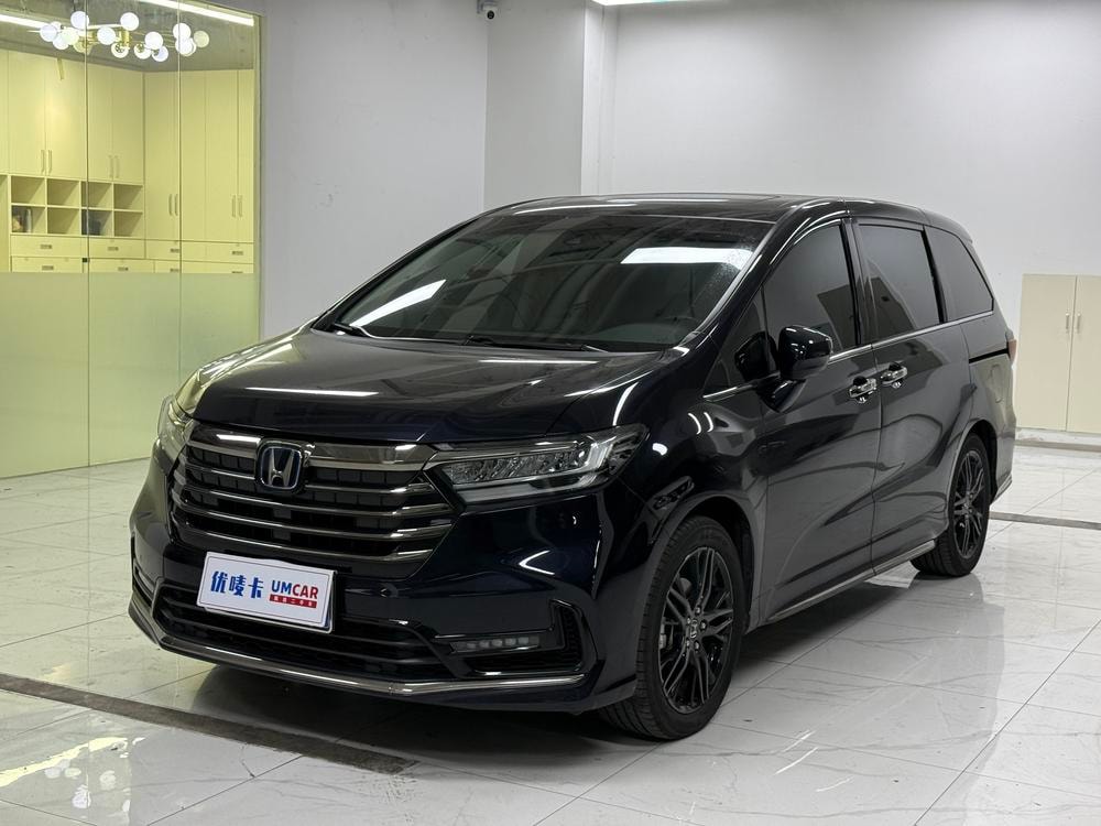 Honda Odyssey 2022 — фото автомобиля