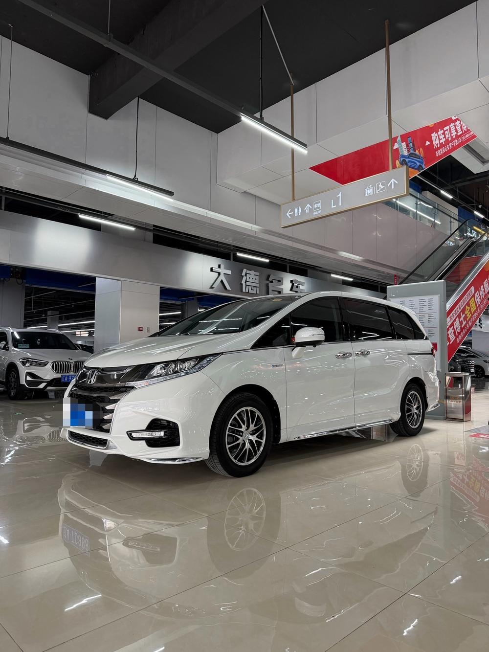 Honda Odyssey 2021 — фото автомобиля