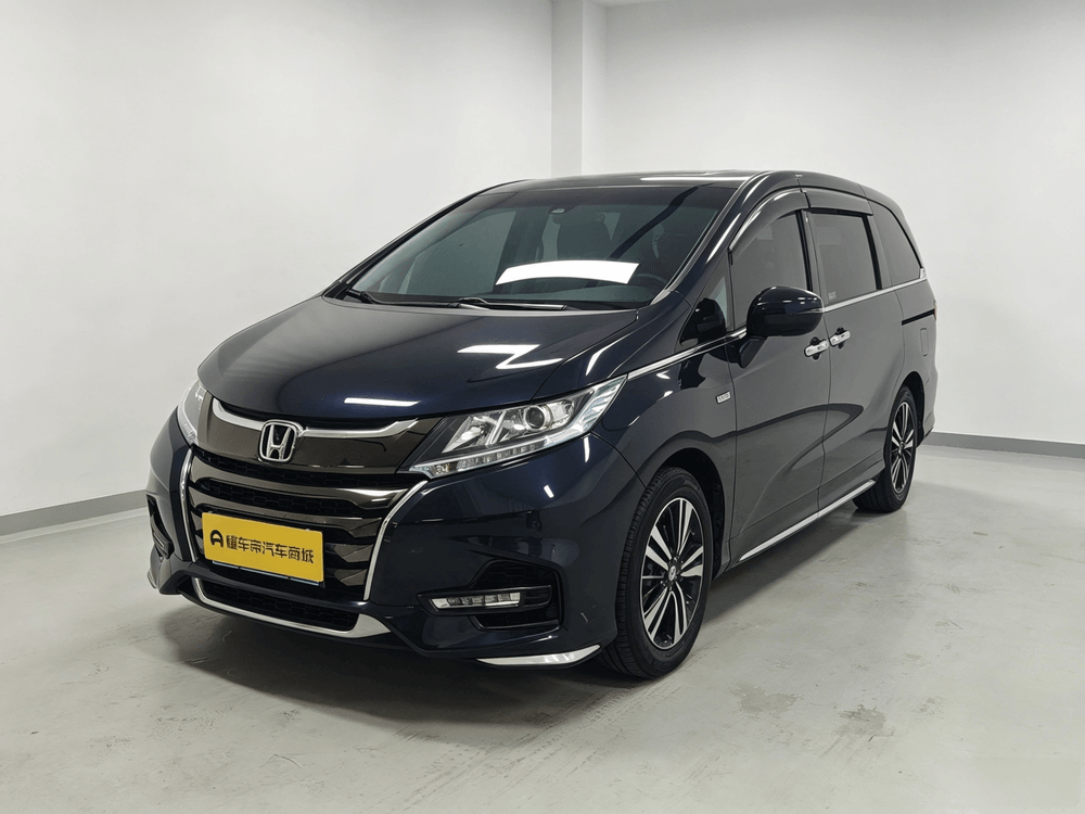 Honda Odyssey 2021 — фото автомобиля