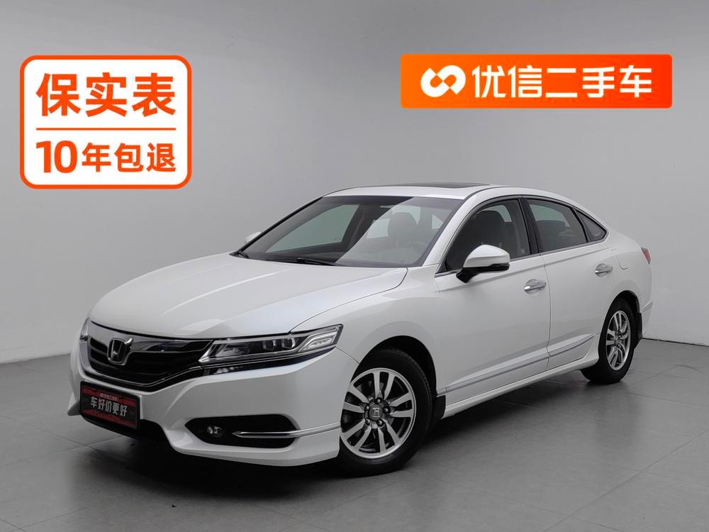 Honda Spirior 2015 — фото автомобиля