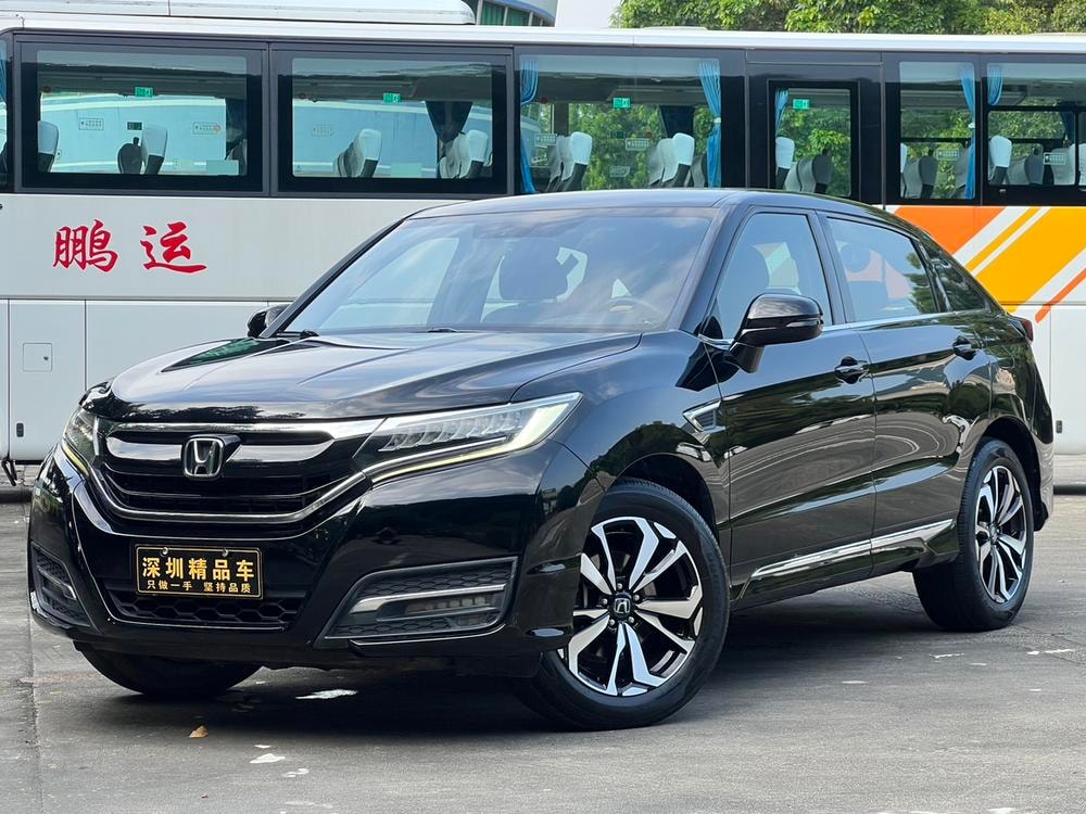 Honda UR-V 2017 — фото автомобиля