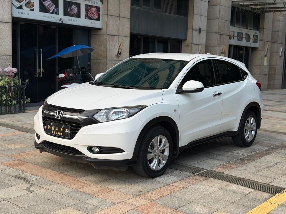 Honda Vezel 2017 — фото автомобиля 1