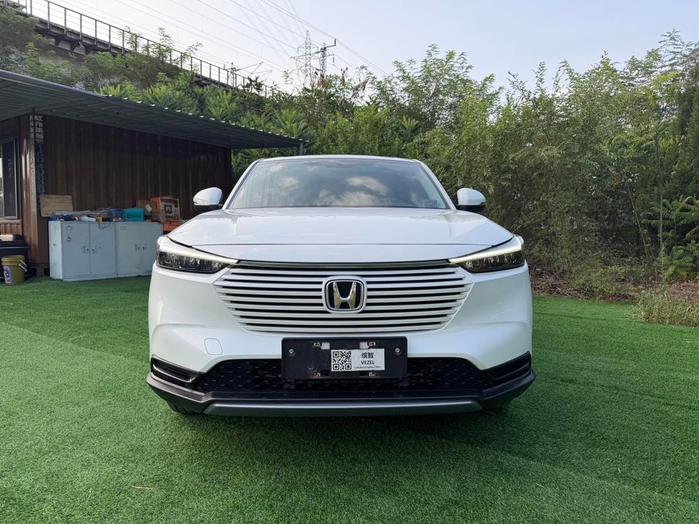 Honda Vezel 2023 — фото автомобиля 1