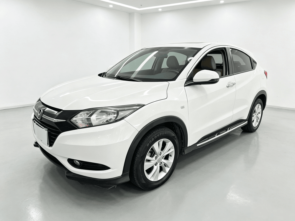 Honda Vezel 2015 — фото автомобиля 1