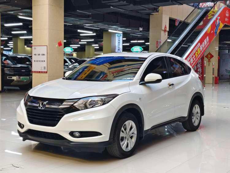 Honda Vezel 2017 — фото автомобиля