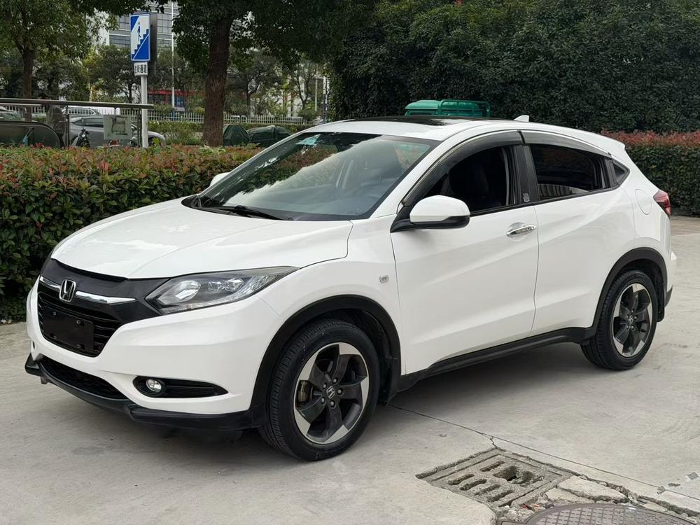 Honda Vezel 2016 — фото автомобиля
