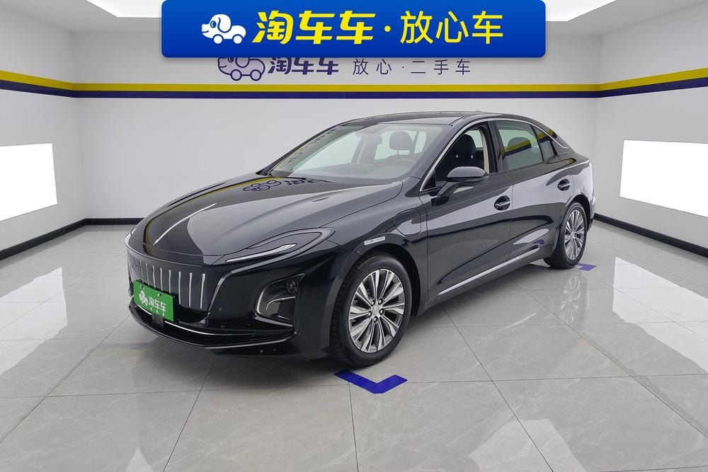 Hongqi E-QM5 2024 — фото автомобиля