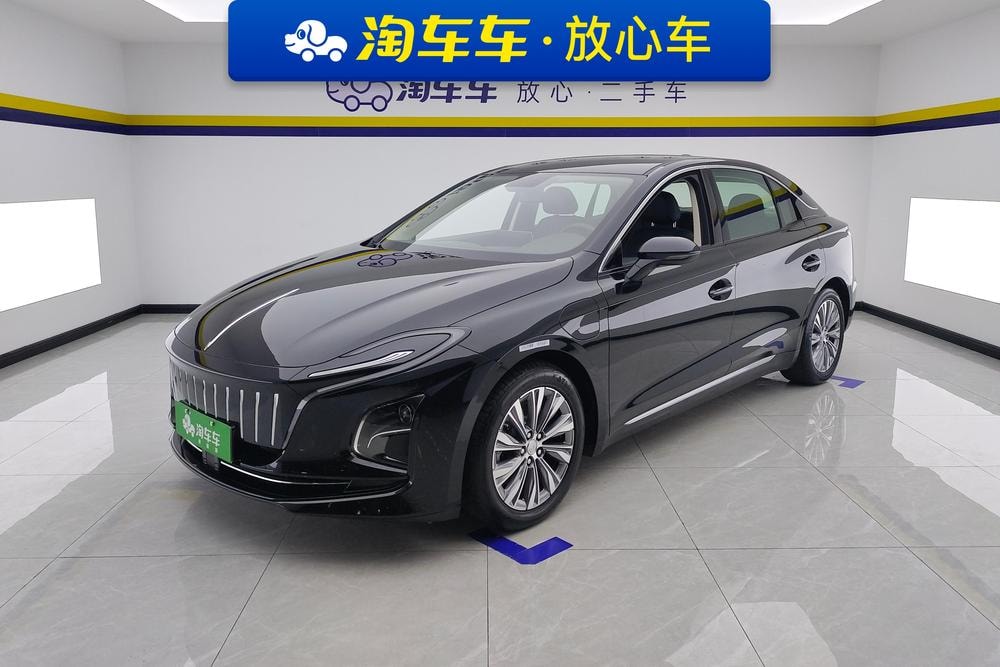 Hongqi E-QM5 2024 — фото автомобиля 1