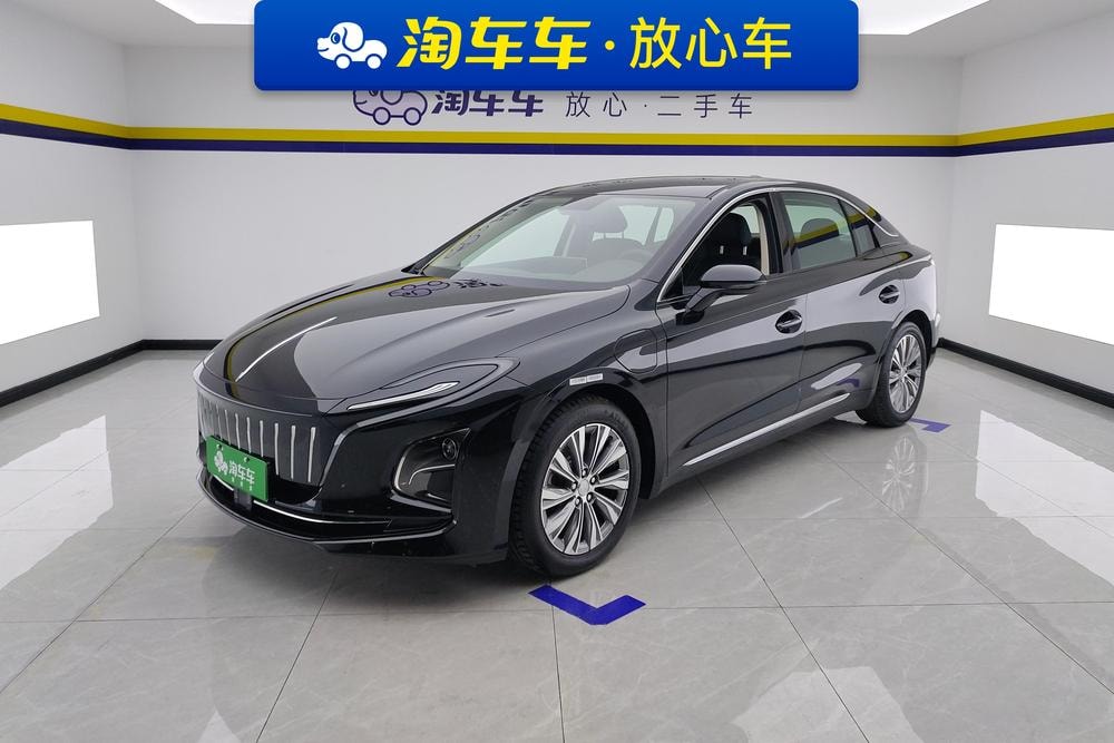 Hongqi E-QM5 2024 — фото автомобиля
