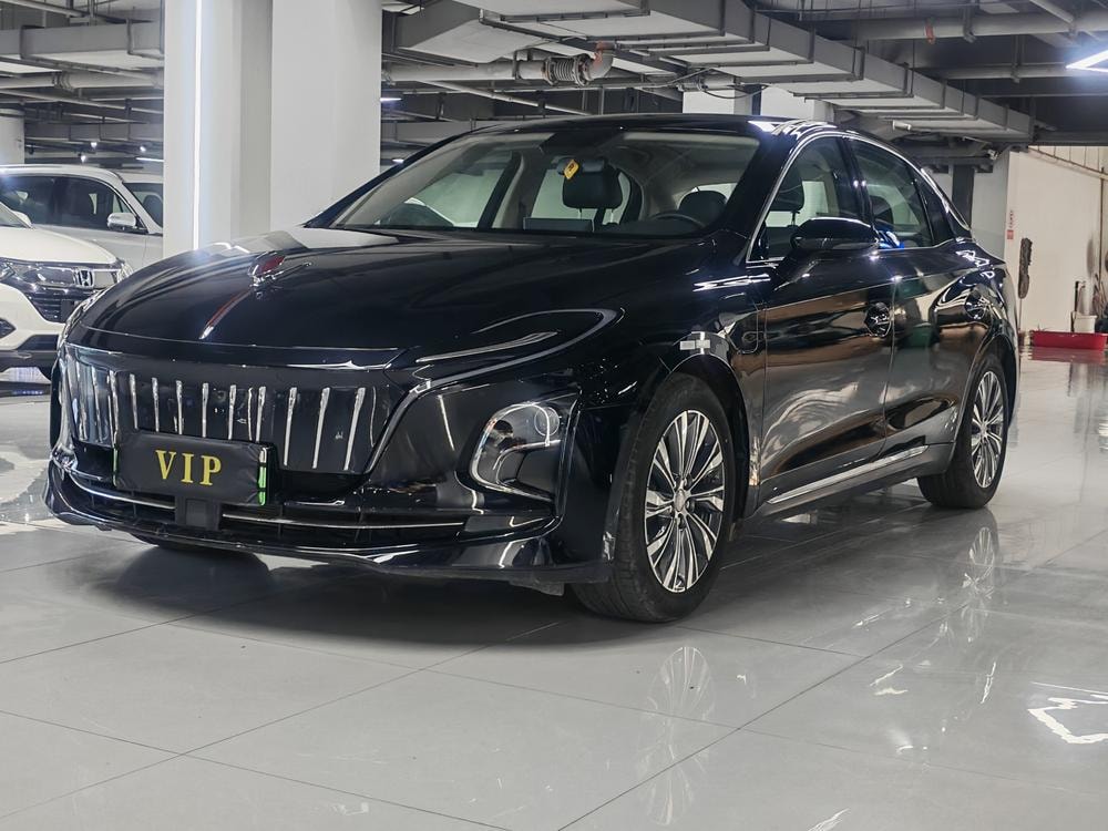 Hongqi E-QM5 2024 — фото автомобиля 1