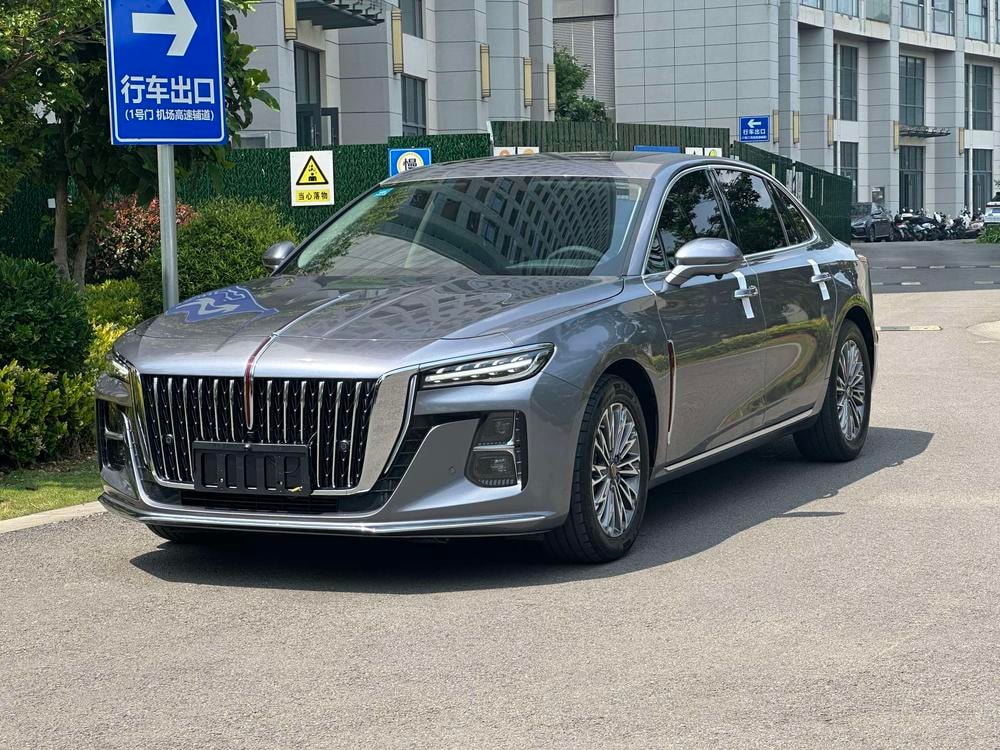 Hongqi H5 2023 — фото автомобиля