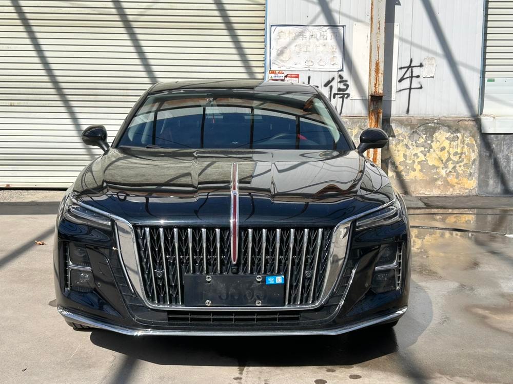 Hongqi H5 2025 — фото автомобиля