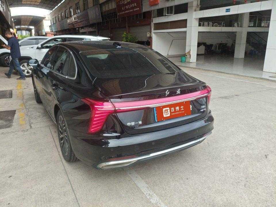 Hongqi H5 2023 — фото автомобиля 1