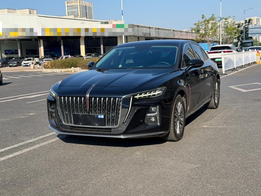 Hongqi H5 2023 — фото автомобиля 1