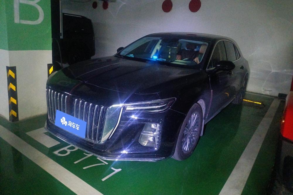 Hongqi H5 2023 — фото автомобиля 1
