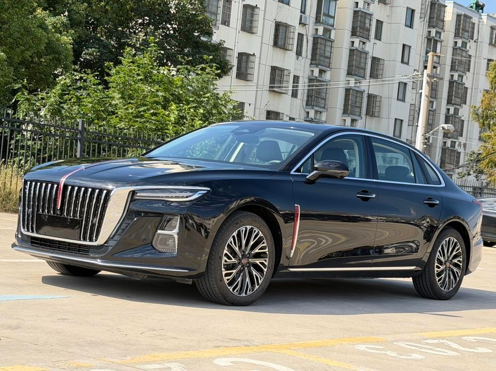 Hongqi H5 2024 — фото автомобиля 1