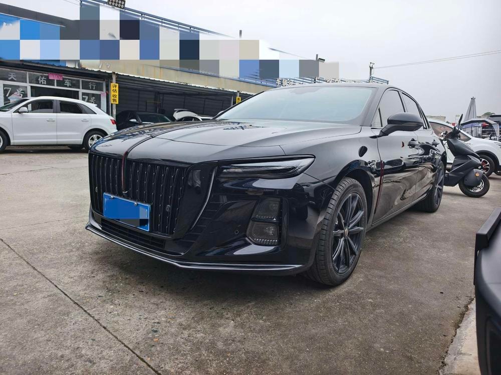 Hongqi H5 2025 — фото автомобиля 1