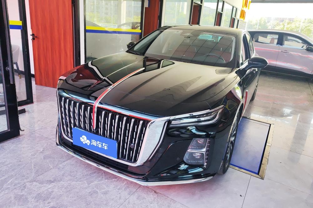 Hongqi H5 2024 — фото автомобиля 1