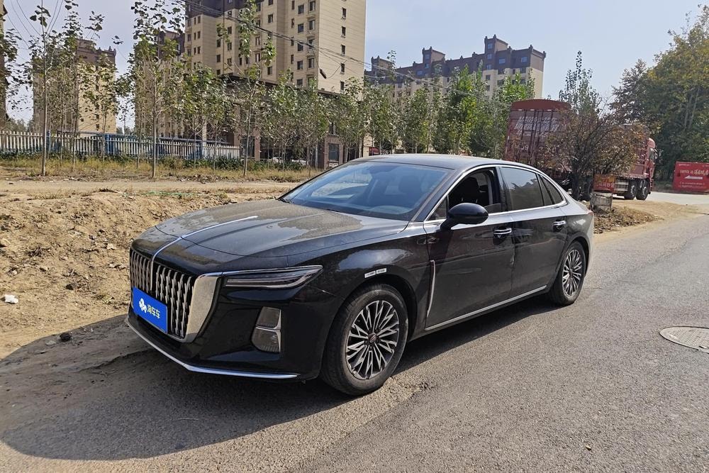 Hongqi H5 2025 — фото автомобиля 1
