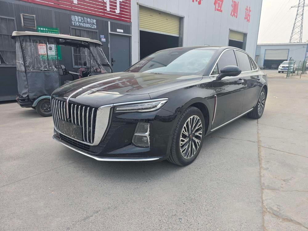 Hongqi H5 2024 — фото автомобиля 1