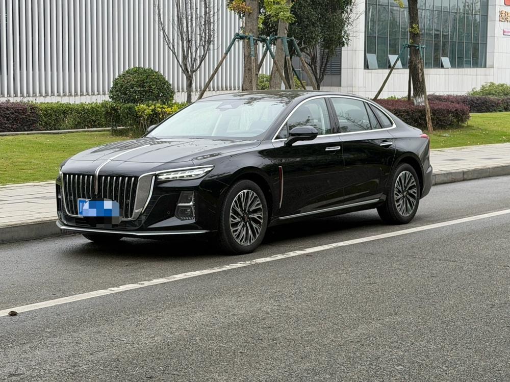 Hongqi H5 2024 — фото автомобиля