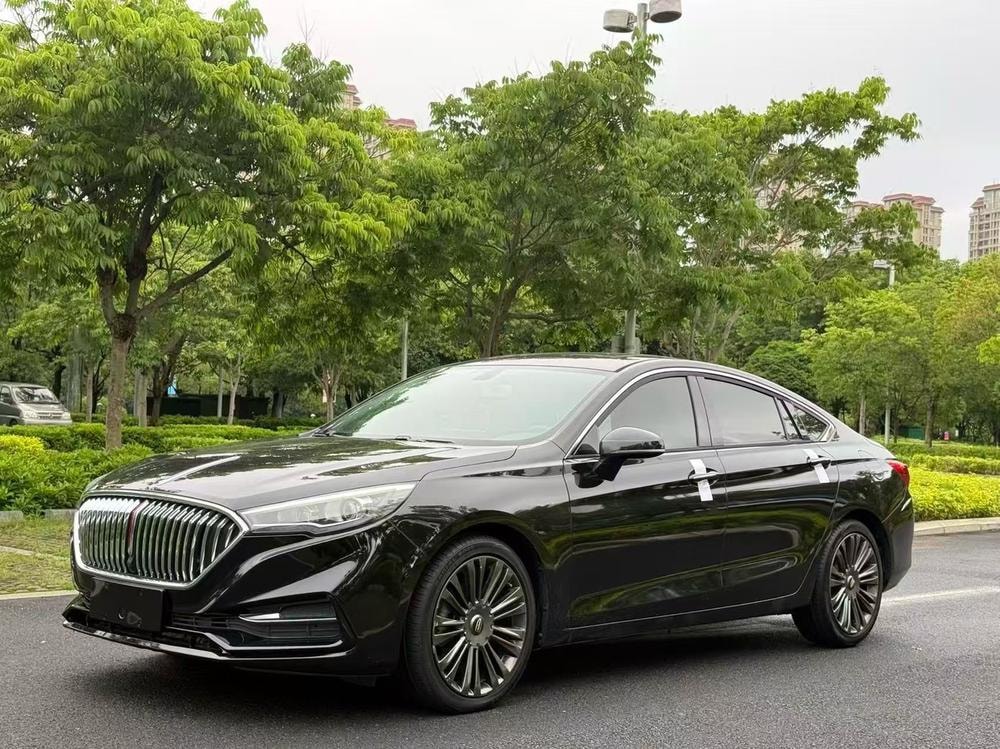 Hongqi H5 Classic 2022 — фото автомобиля