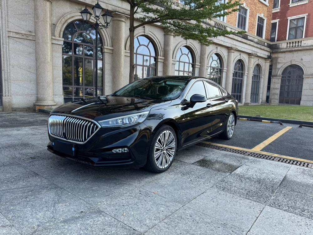 Hongqi H5 Classic 2022 — фото автомобиля 1