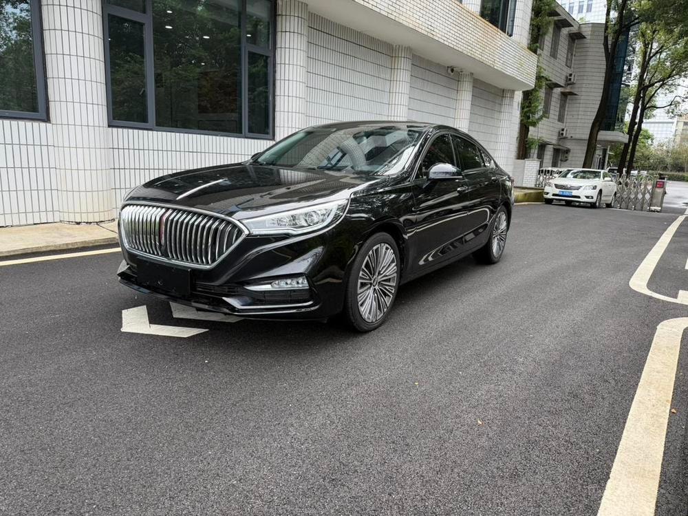 Hongqi H5 Classic 2020 — фото автомобиля