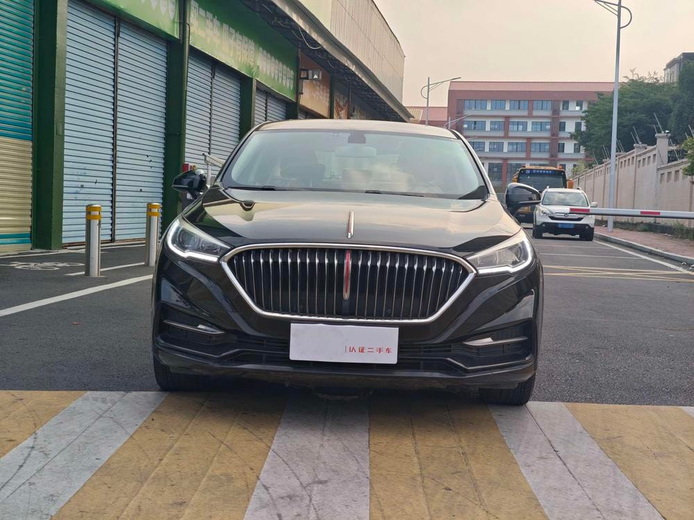 Hongqi H5 Classic 2022 — фото автомобиля