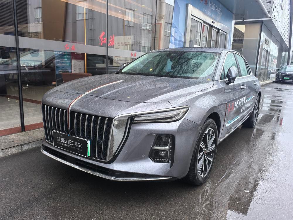 Hongqi H5 PHEV 2025 — фото автомобиля