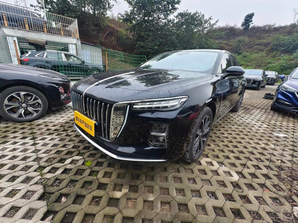 Hongqi H5 PHEV 2025 — фото автомобиля