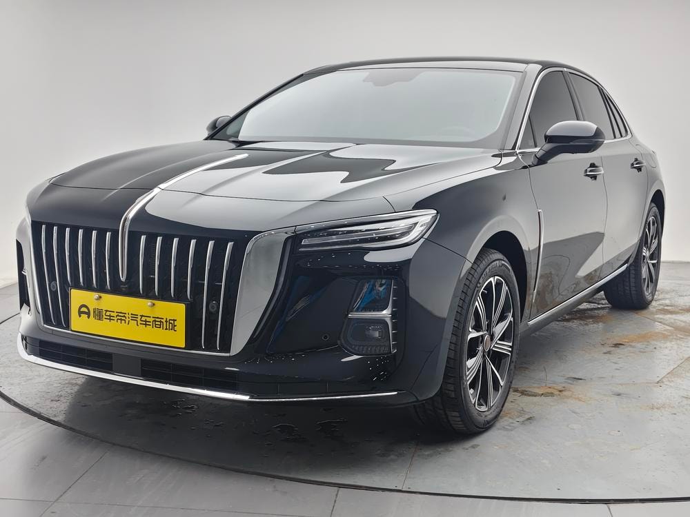 Hongqi H5 PHEV 2025 — фото автомобиля
