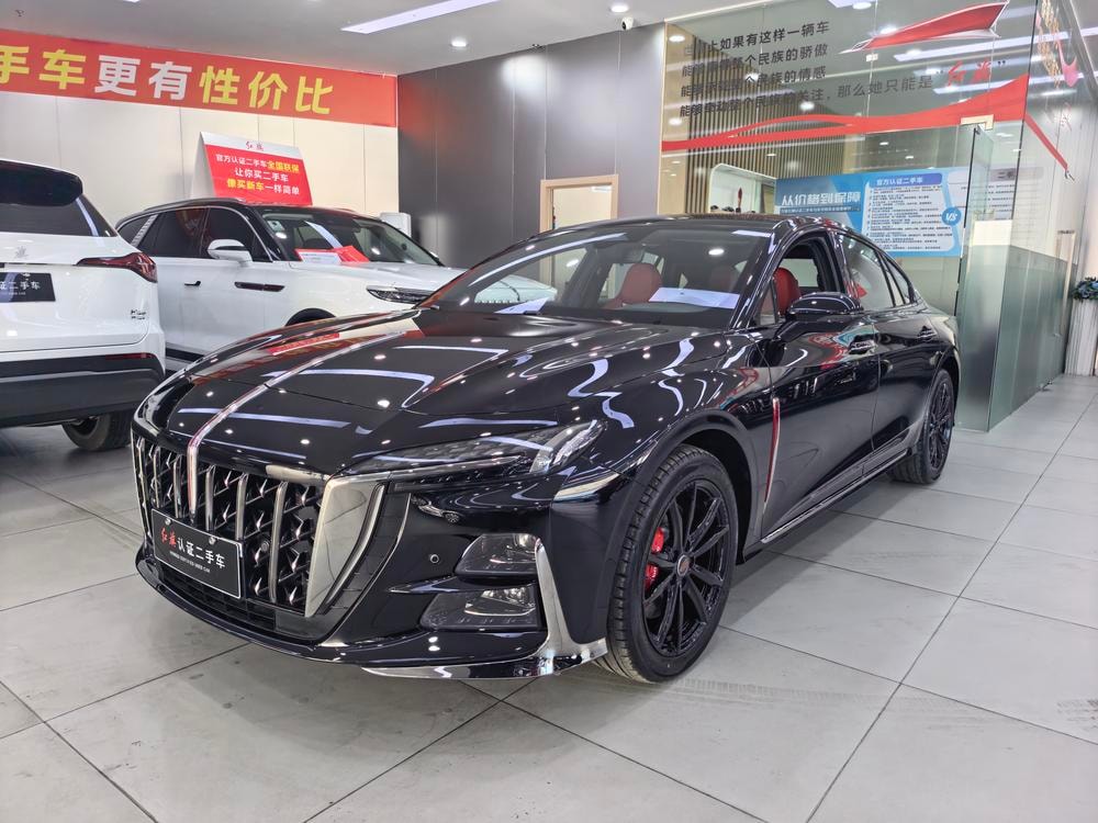 Hongqi H6 2025 — фото автомобиля 1