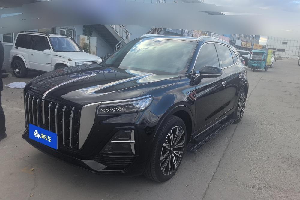 Hongqi HS5 2023 — фото автомобиля 1