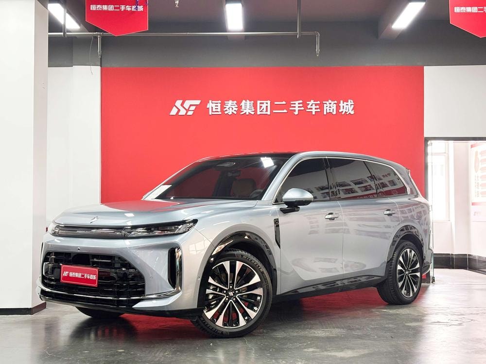 华境 S 2026 — фото автомобиля