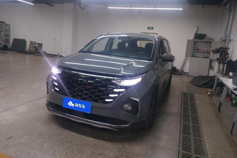 Hyundai Custo 2021 — фото автомобиля 1