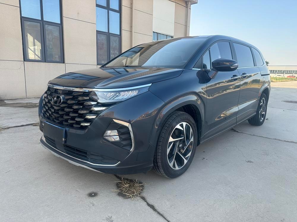 Hyundai Custo 2021 — фото автомобиля 1