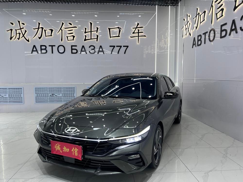 Hyundai Elantra 2023 — фото автомобиля