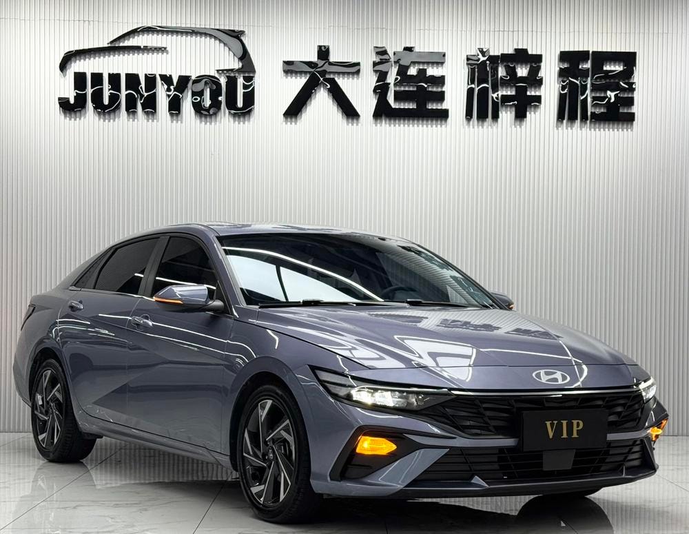 Hyundai Elantra 2023 — фото автомобиля