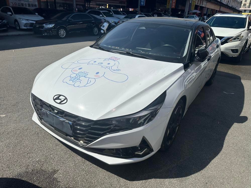 Hyundai Elantra 2021 — фото автомобиля
