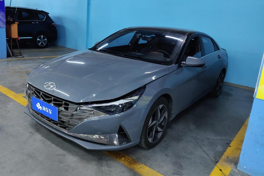 Hyundai Elantra 2021 — фото автомобиля
