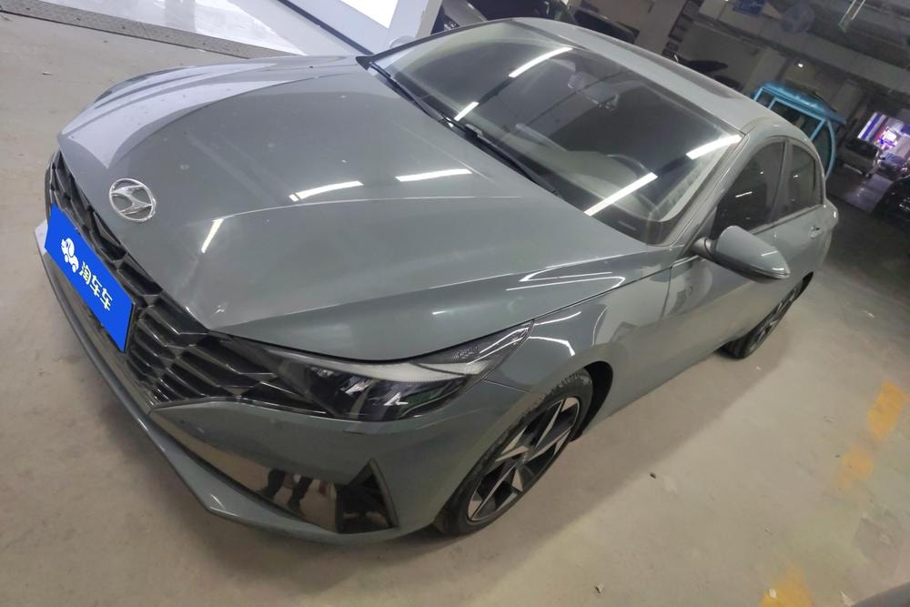 Hyundai Elantra 2021 — фото автомобиля