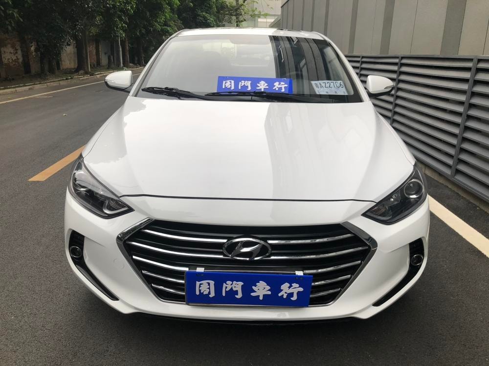 Hyundai Elantra Lingdong 2018 — фото автомобиля
