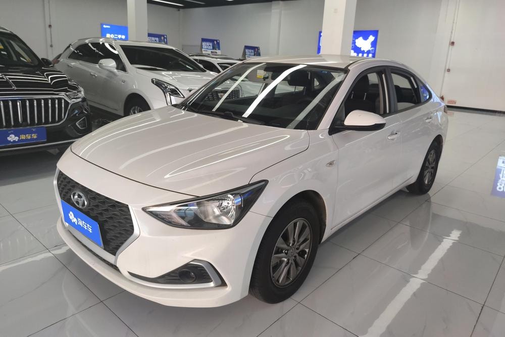 Hyundai Elantra Yuedong 2018 — фото автомобиля