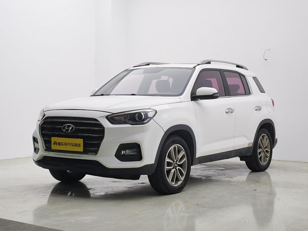 Hyundai ix35 2018 — фото автомобиля