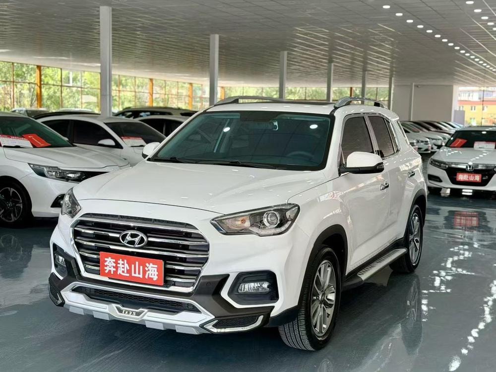 Hyundai ix35 2019 — фото автомобиля