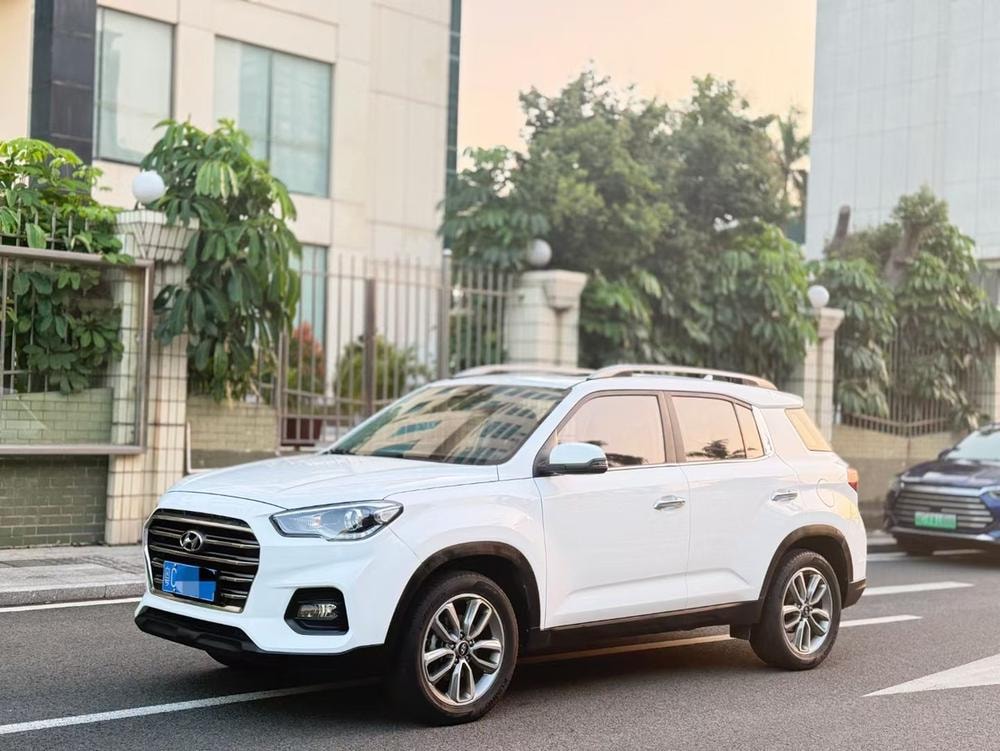 Hyundai ix35 2019 — фото автомобиля 1