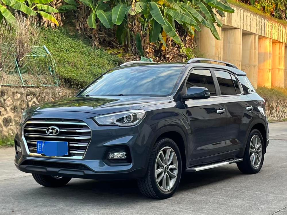 Hyundai ix35 2018 — фото автомобиля 1